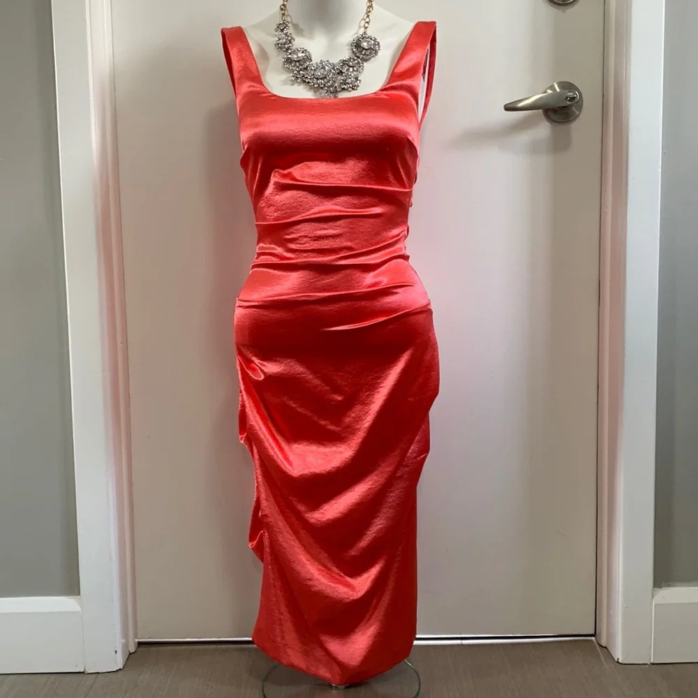 Le Château coral satin dress - Picture 1 of 15